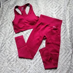 AYBL Seamless Maroon Set